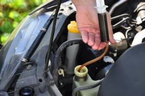 заміна рідини масла ГУР